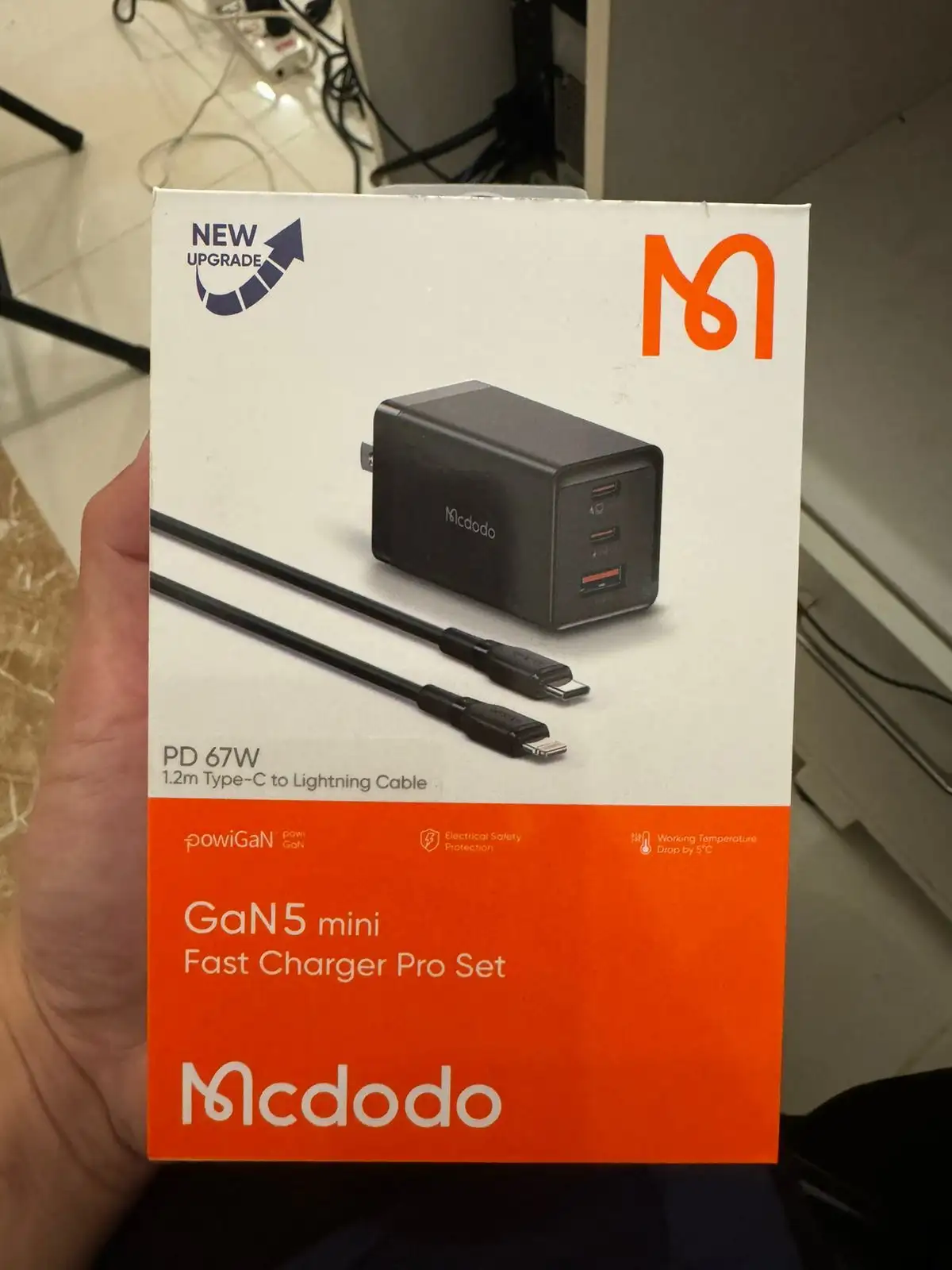 MCDODO Charger Big 3 holes